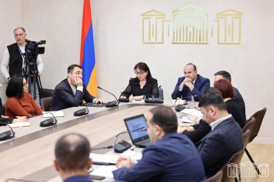 Քննարկվել է աշխատաժամանակի կրճատման վերաբերյալ օրենսդրական նախաձեռնությունը